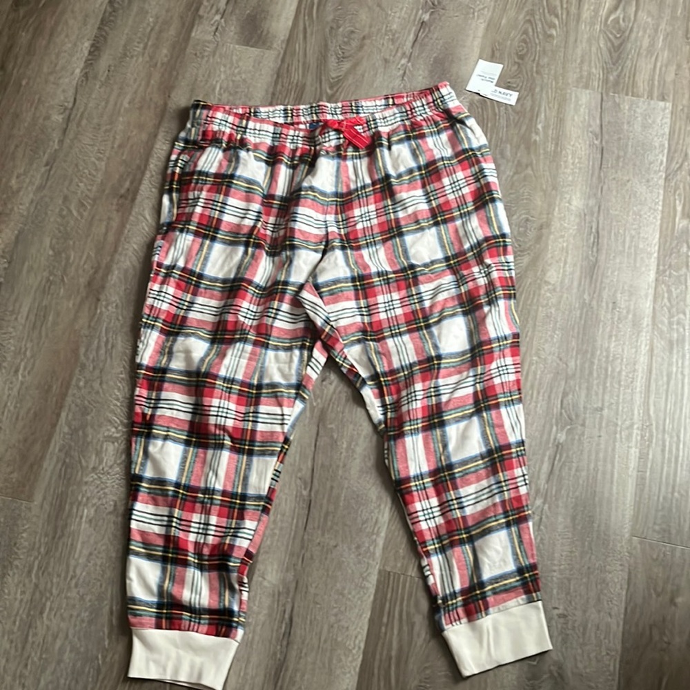 Old navy women’s plaid pajama pants
